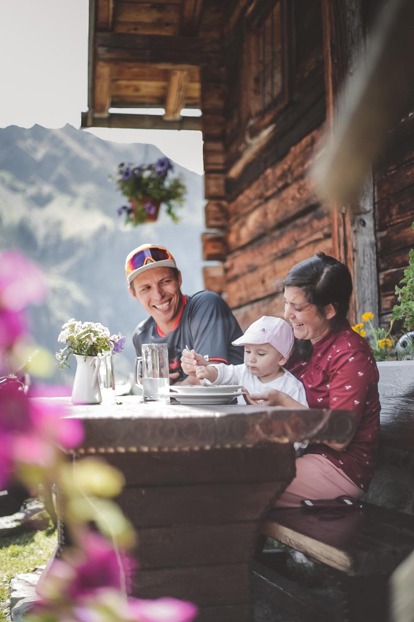 Wellness- Und Familienhotel Egger Saalbach-Hinterglemm Exterior foto