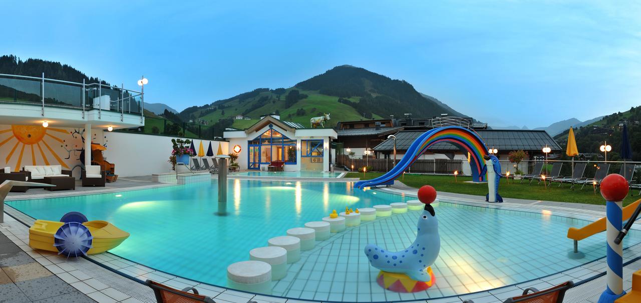 Wellness- Und Familienhotel Egger Saalbach-Hinterglemm Exterior foto